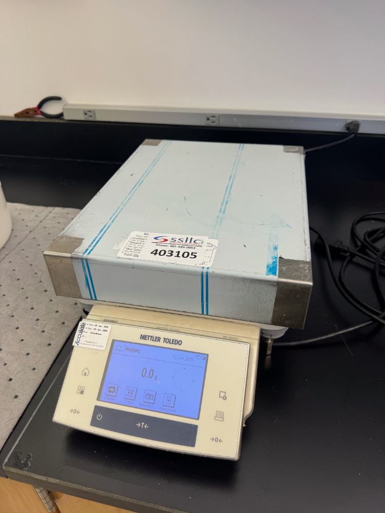 Image of Mettler Toledo XS32001L Digital Scale